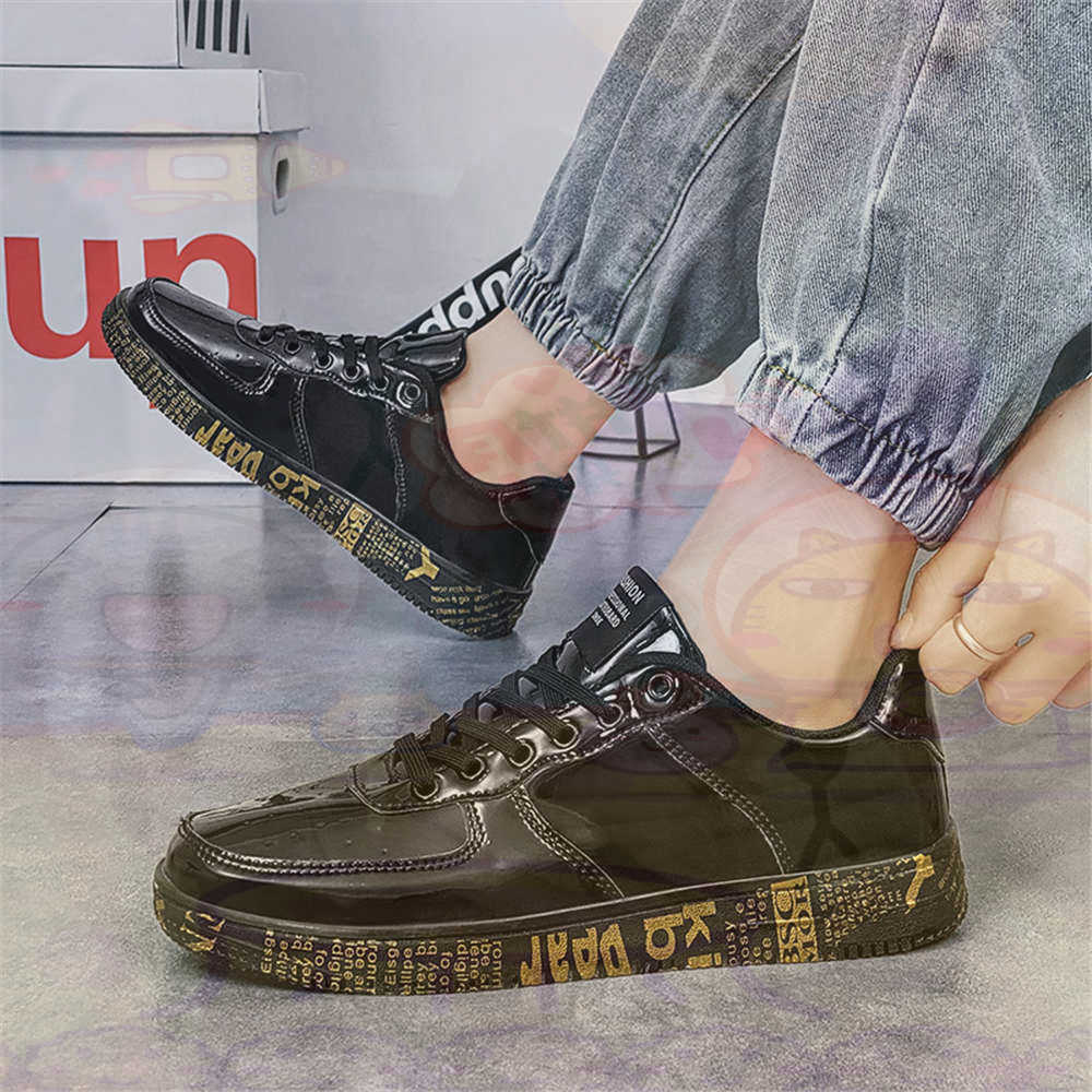 Round Foot Size 45 Sneakers Wh - Tech Accessories Key ulasan dan harga